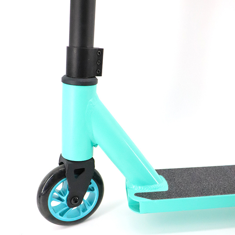 S01 Two-wheeled stunt scooter 2